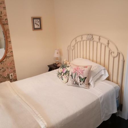 The Guest House At The Regina House Tea Room Moosic Esterno foto