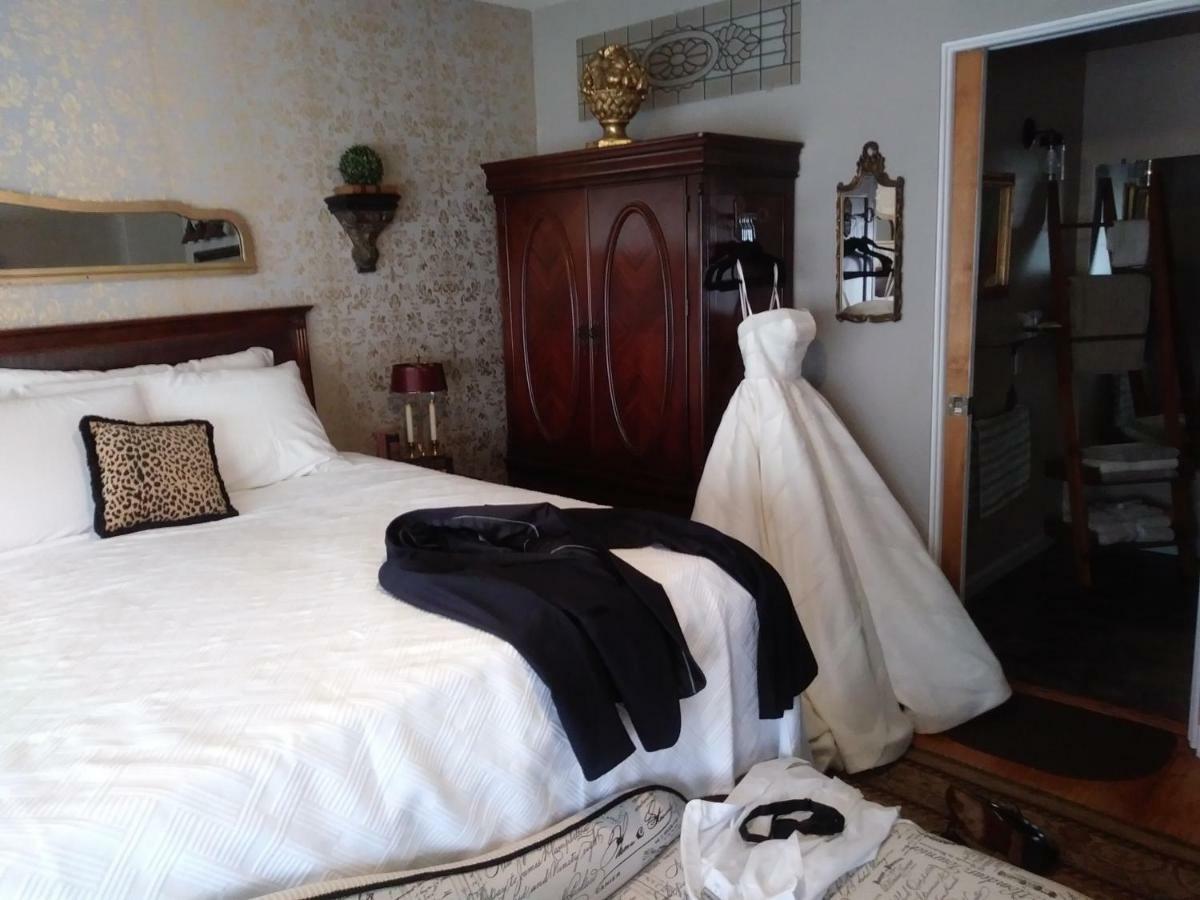 The Guest House At The Regina House Tea Room Moosic Esterno foto